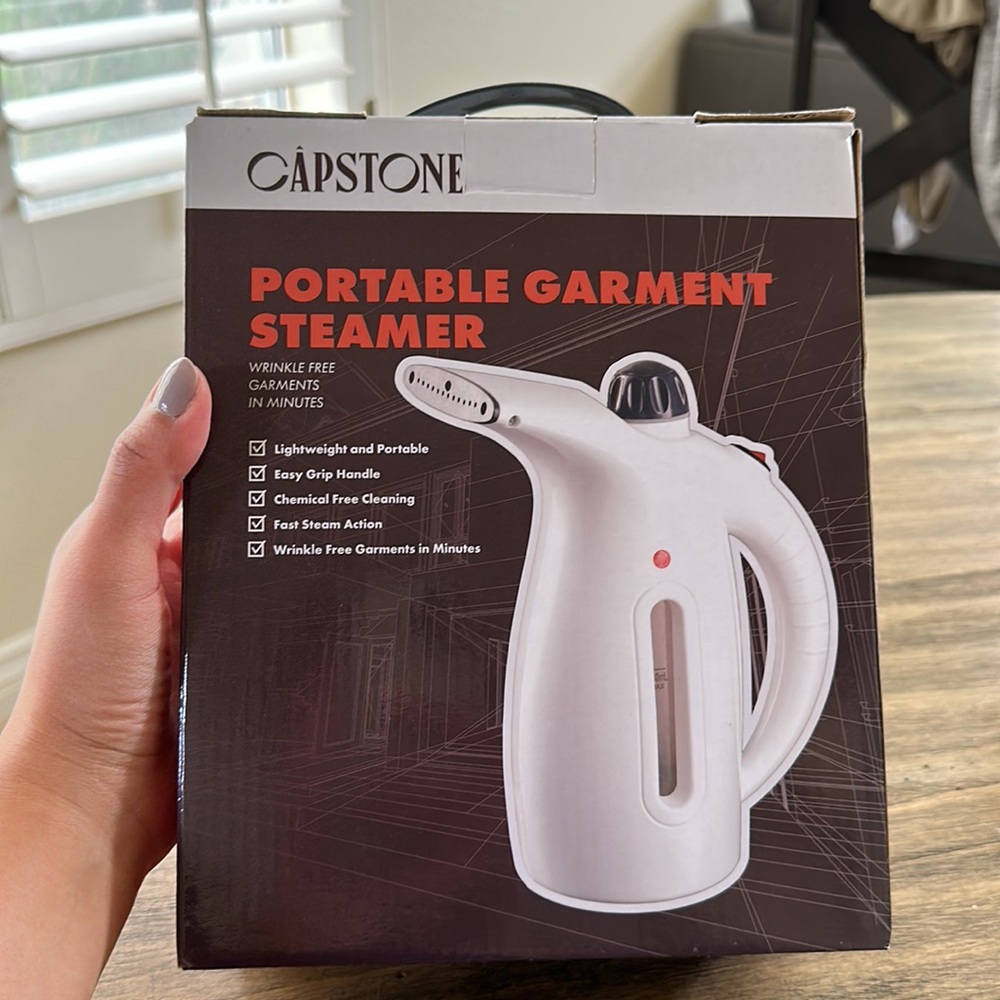 NEW! Portable steamer